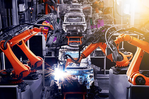 Automatisierte Produktionswerkstatt in der Automobilindustrie
